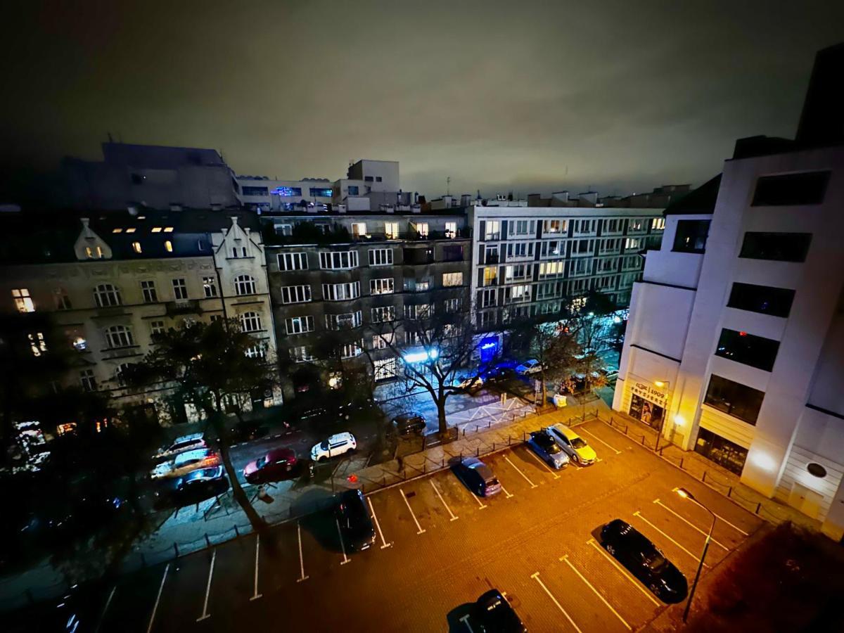 Decor 3 Metro Fast Wifi 1Gbs 80'Tv Hbo Disney Appletv Warsaw Exterior photo